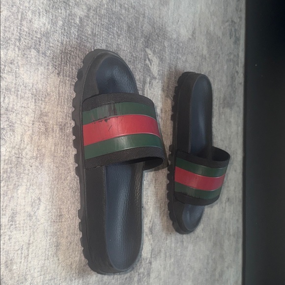 Gucci Slides - Picture 2 of 5